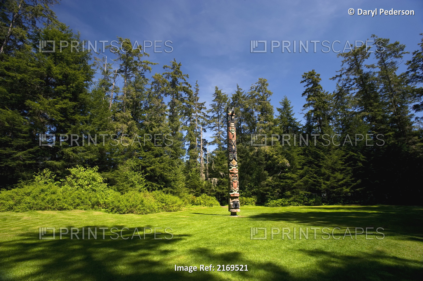 Single Totem Pole At The End Of The Totem Trail In The Sitka National Historic ...